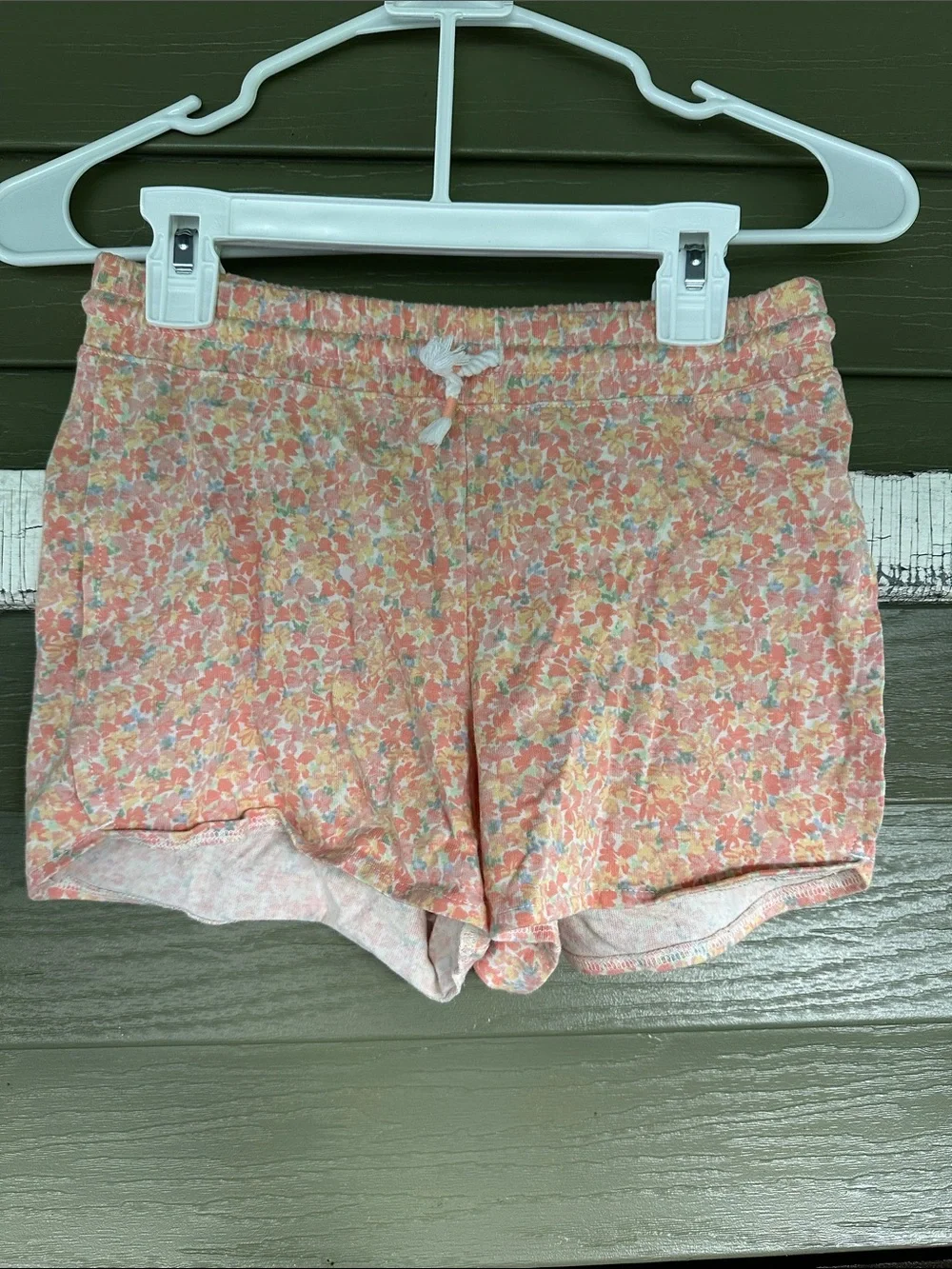 OshKosh B'gosh Coral Floral Jersey Shorts